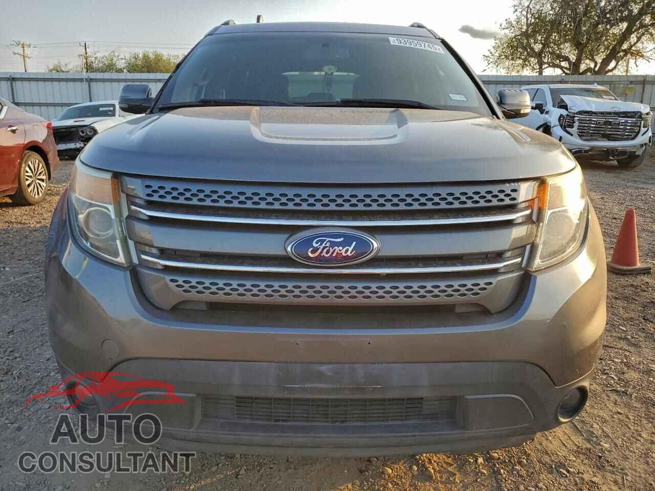 FORD EXPLORER 2013 - 1FM5K7F83DGB44057