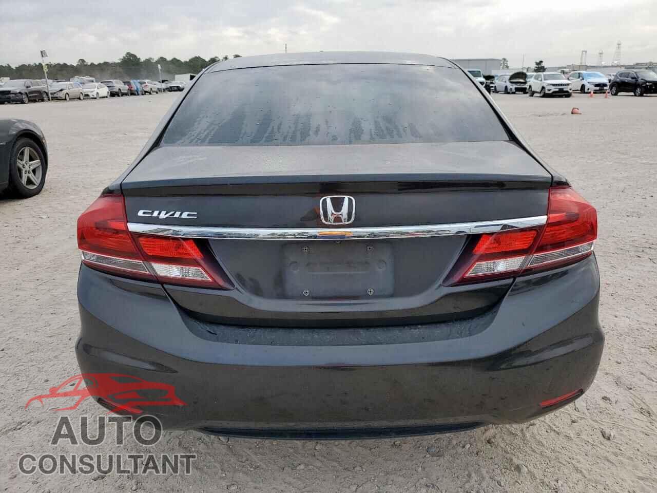 HONDA CIVIC 2013 - 19XFB2F55DE000818