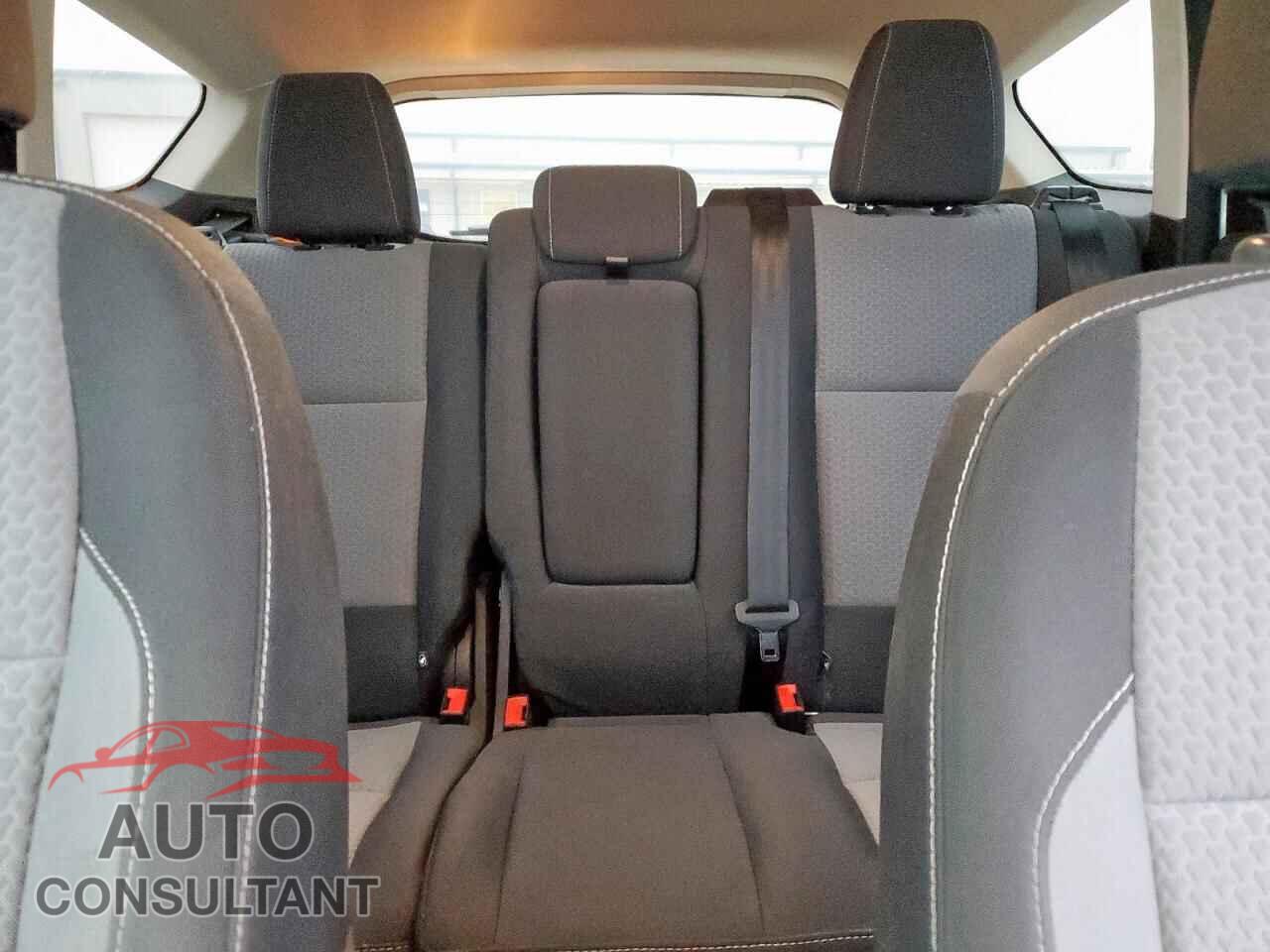 FORD ESCAPE 2017 - 1FMCU9GD5HUE55716