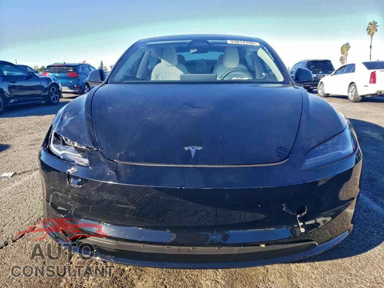 TESLA MODEL 3 2024 - 5YJ3E1EA3RF821338