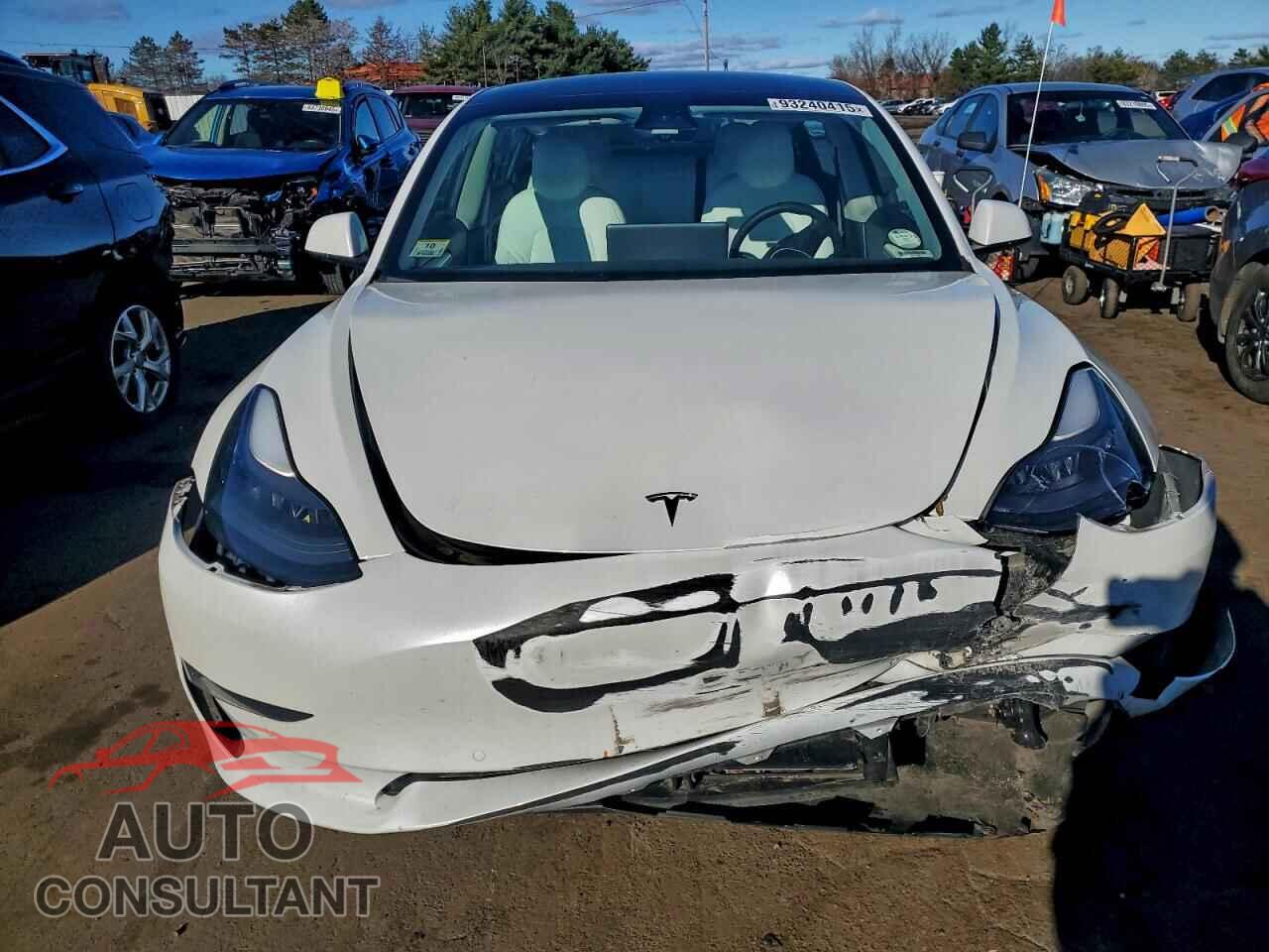 TESLA MODEL 3 2021 - 5YJ3E1EB9MF020141