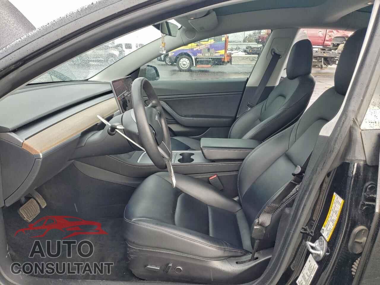 TESLA MODEL 3 2021 - 5YJ3E1EB2MF926809