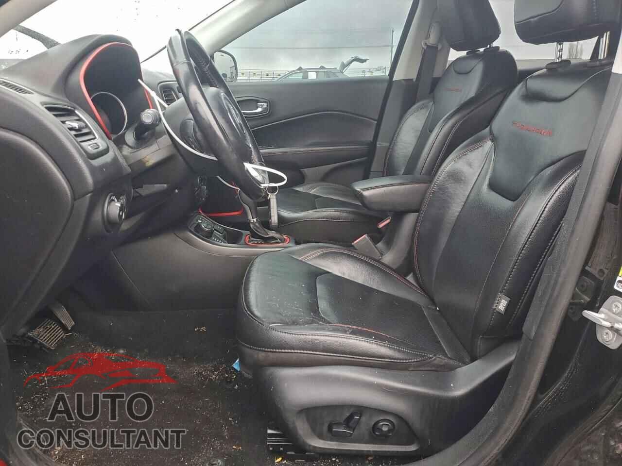JEEP COMPASS 2019 - 3C4NJDDB6KT760574