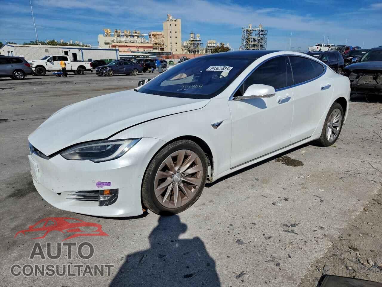 TESLA MODEL S 2018 - 5YJSA1E25JF281804