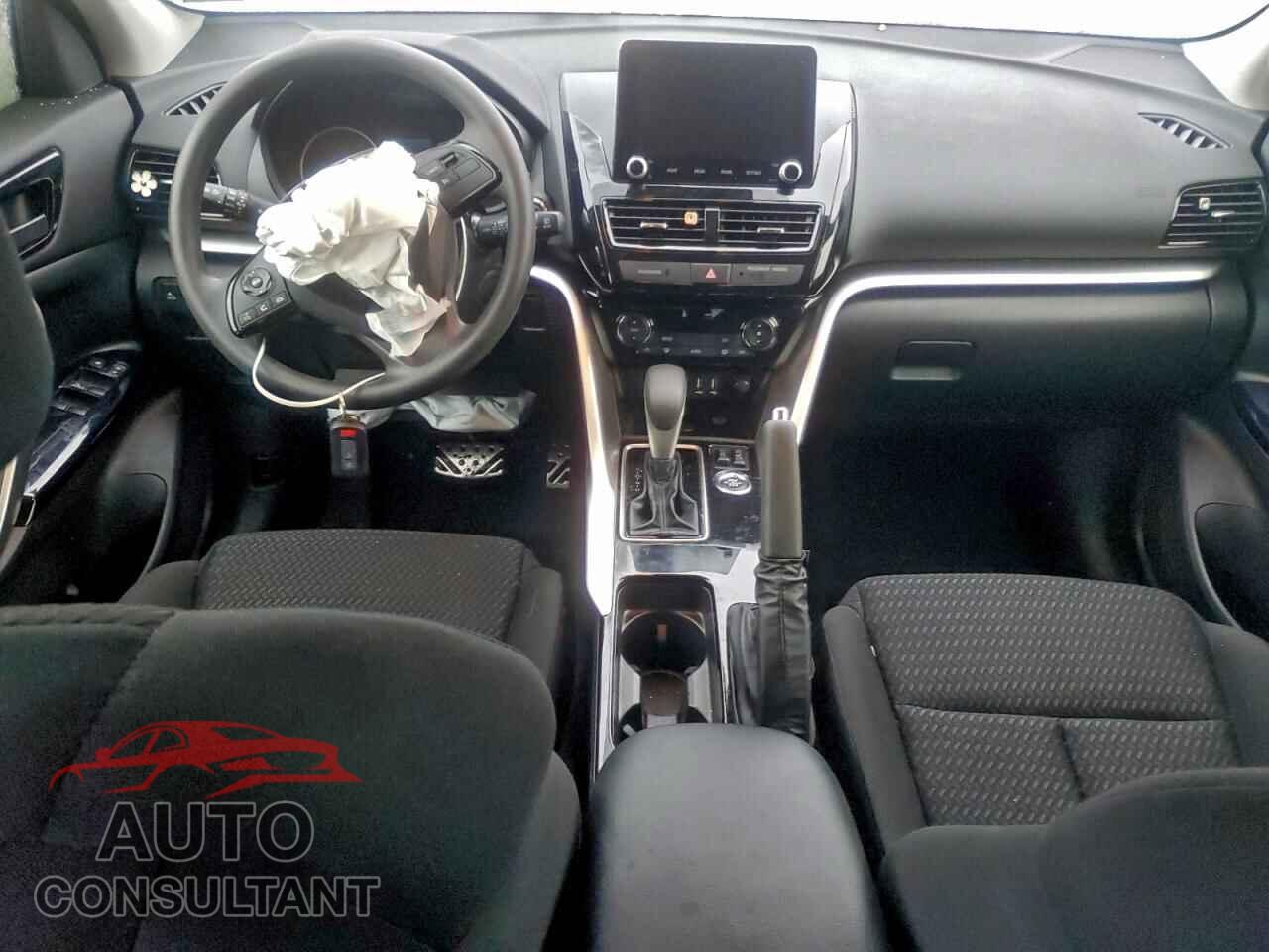 MITSUBISHI ECLIPSE 2024 - JA4ATVAA5RZ046054
