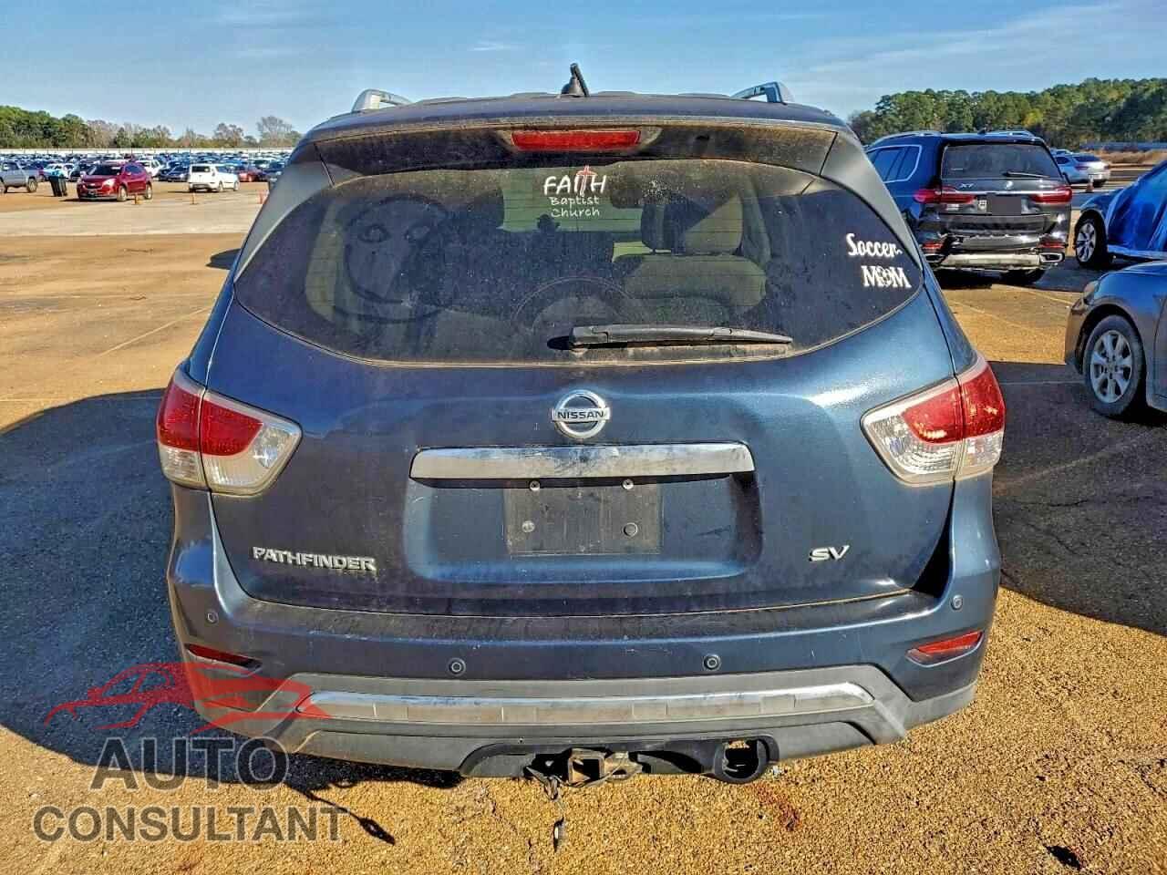 NISSAN PATHFINDER 2013 - 5N1AR2MN5DC601593