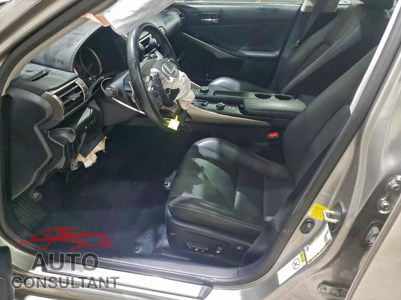 LEXUS IS 2014 - JTHBF1D26E5037992