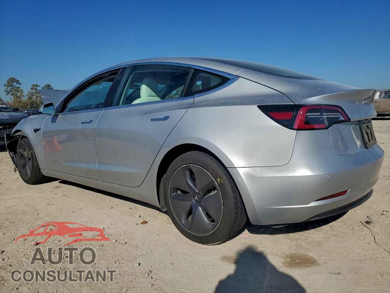 TESLA MODEL 3 2018 - 5YJ3E1EB6JF085766