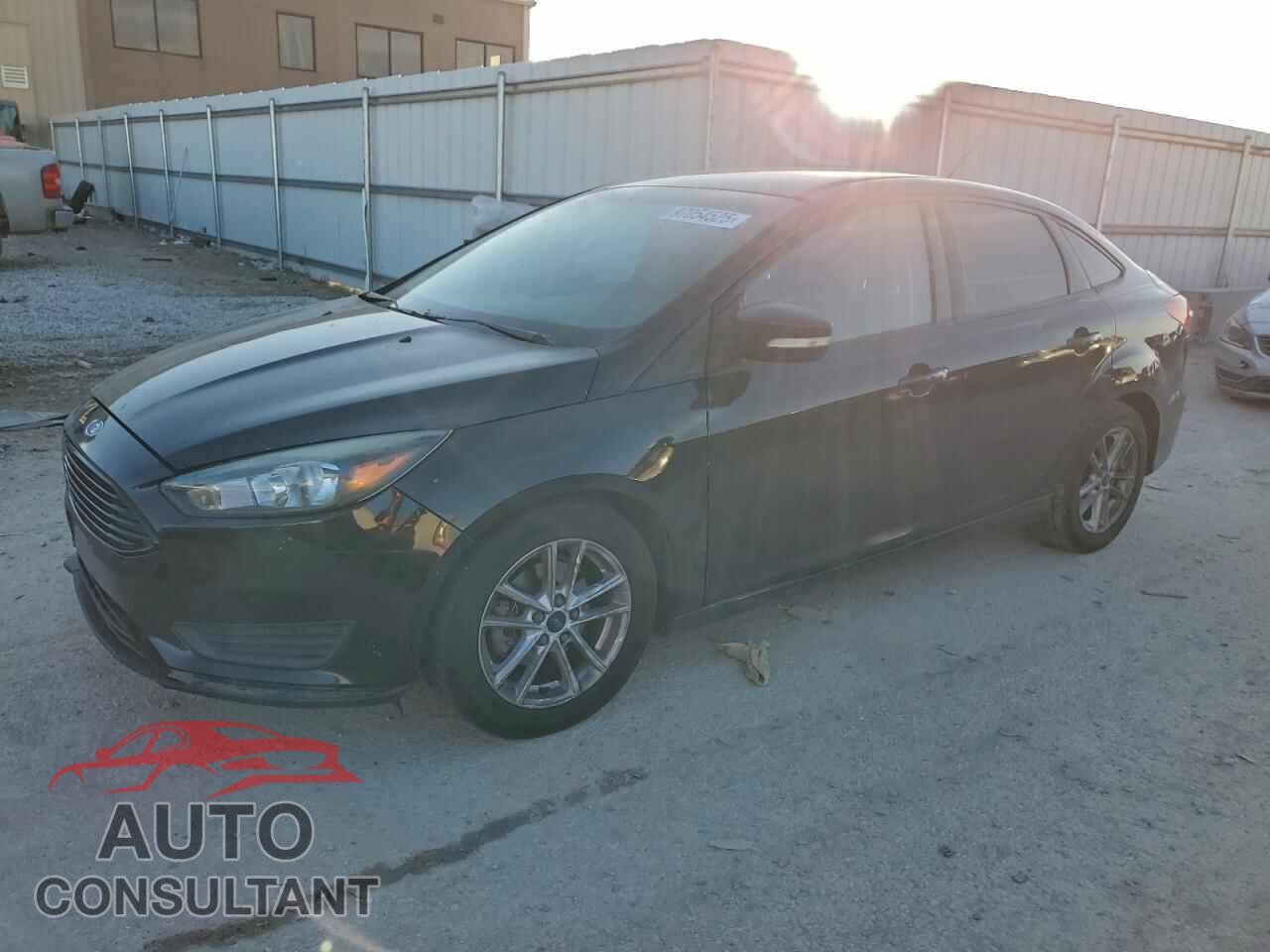 FORD FOCUS 2017 - 1FADP3FE4HL328801