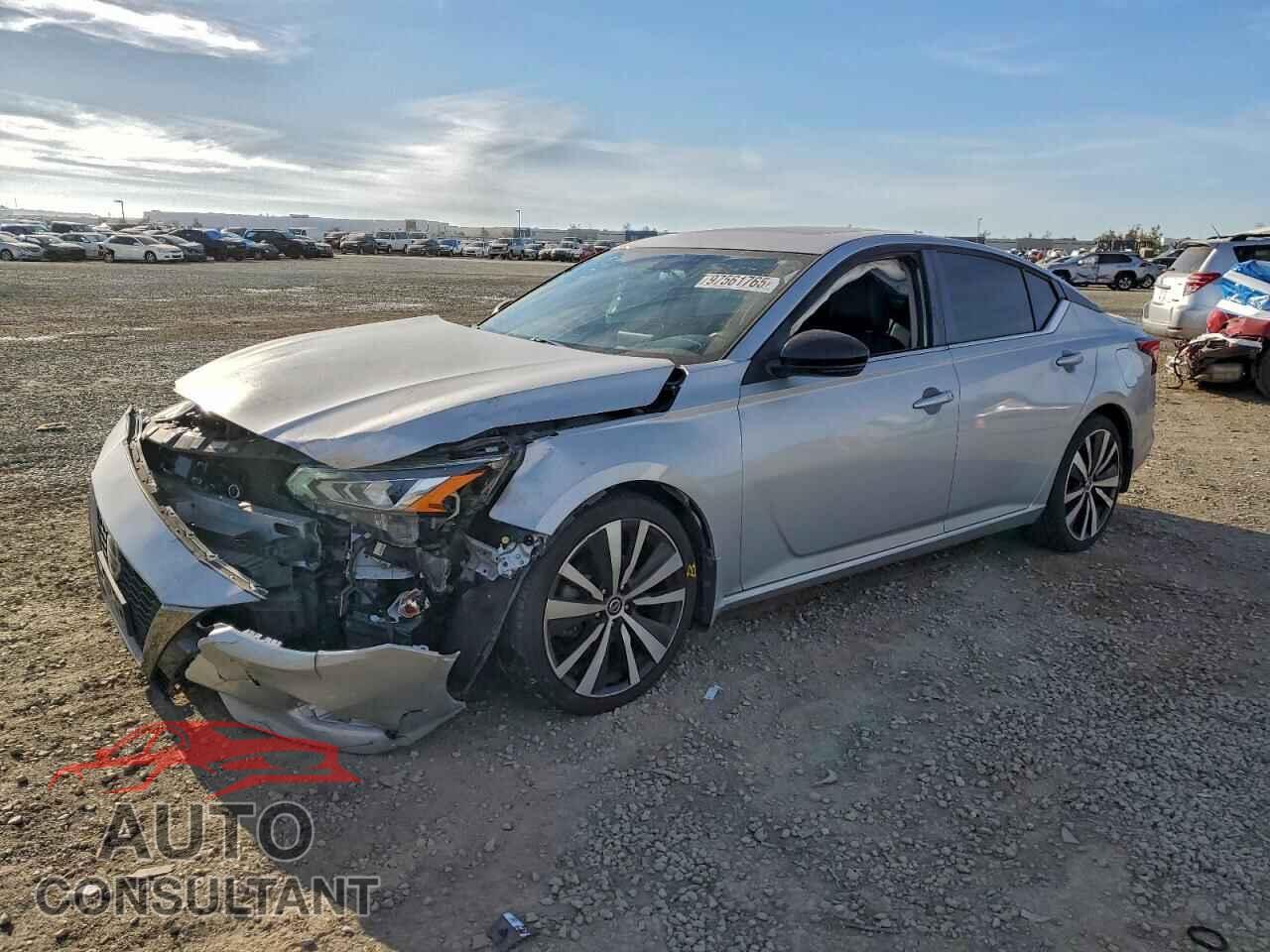 NISSAN ALTIMA 2019 - 1N4BL4CV4KN317841