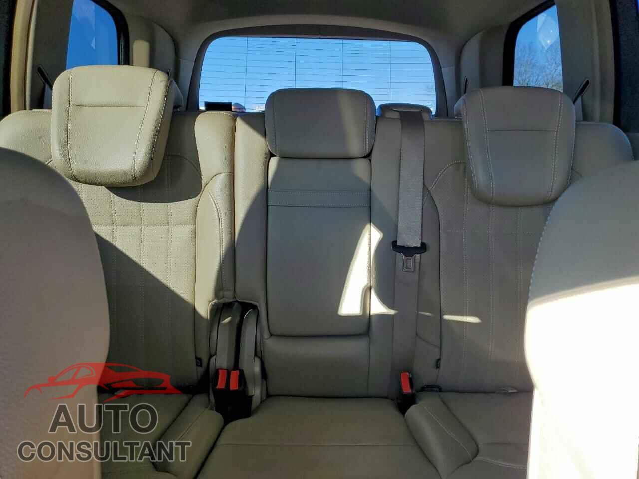 MERCEDES-BENZ GL-CLASS 2014 - 4JGDF7CE2EA318120