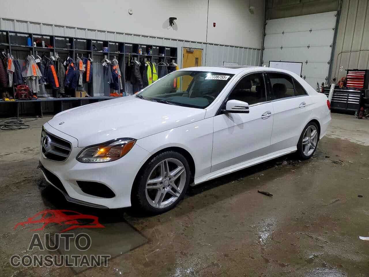 MERCEDES-BENZ E-CLASS 2014 - WDDHF8JB7EA805064