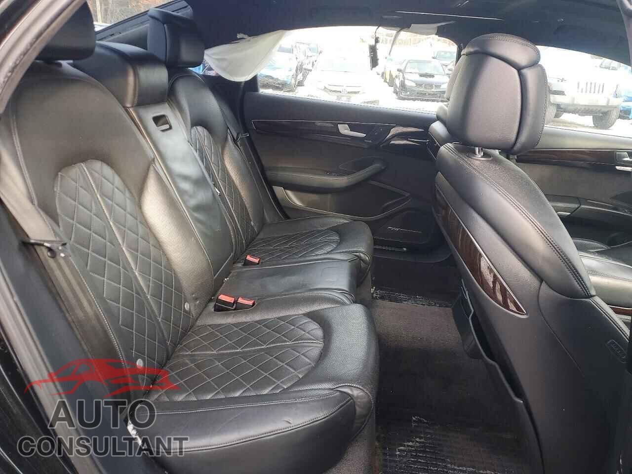 AUDI A8 2017 - WAU43AFD7HN003479