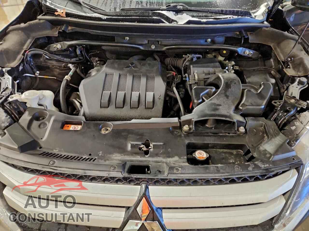 MITSUBISHI ECLIPSE 2019 - JA4AT5AA8KZ000420