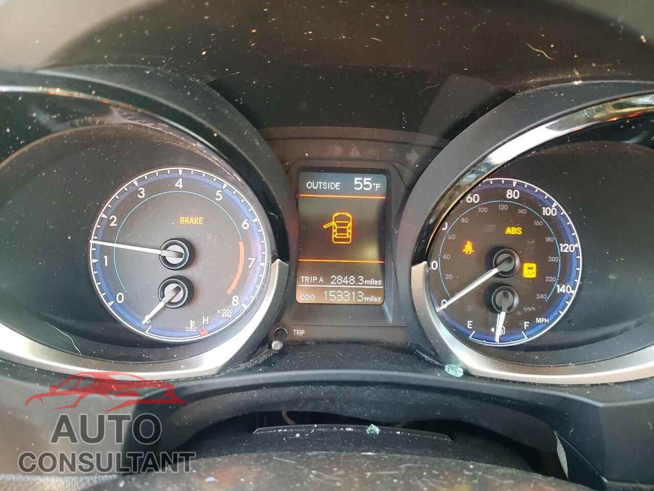 TOYOTA COROLLA 2015 - 2T1BURHE2FC307539