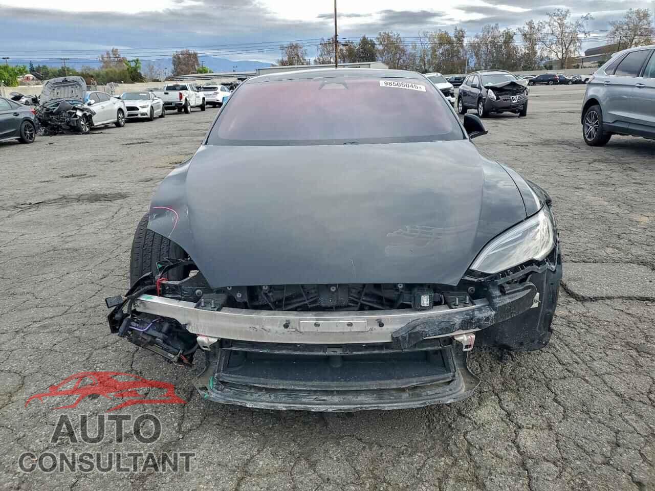 TESLA MODEL S 2022 - 5YJSA1E52NF491731
