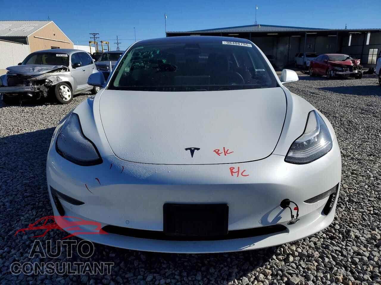 TESLA MODEL 3 2019 - 5YJ3E1EB0KF408422