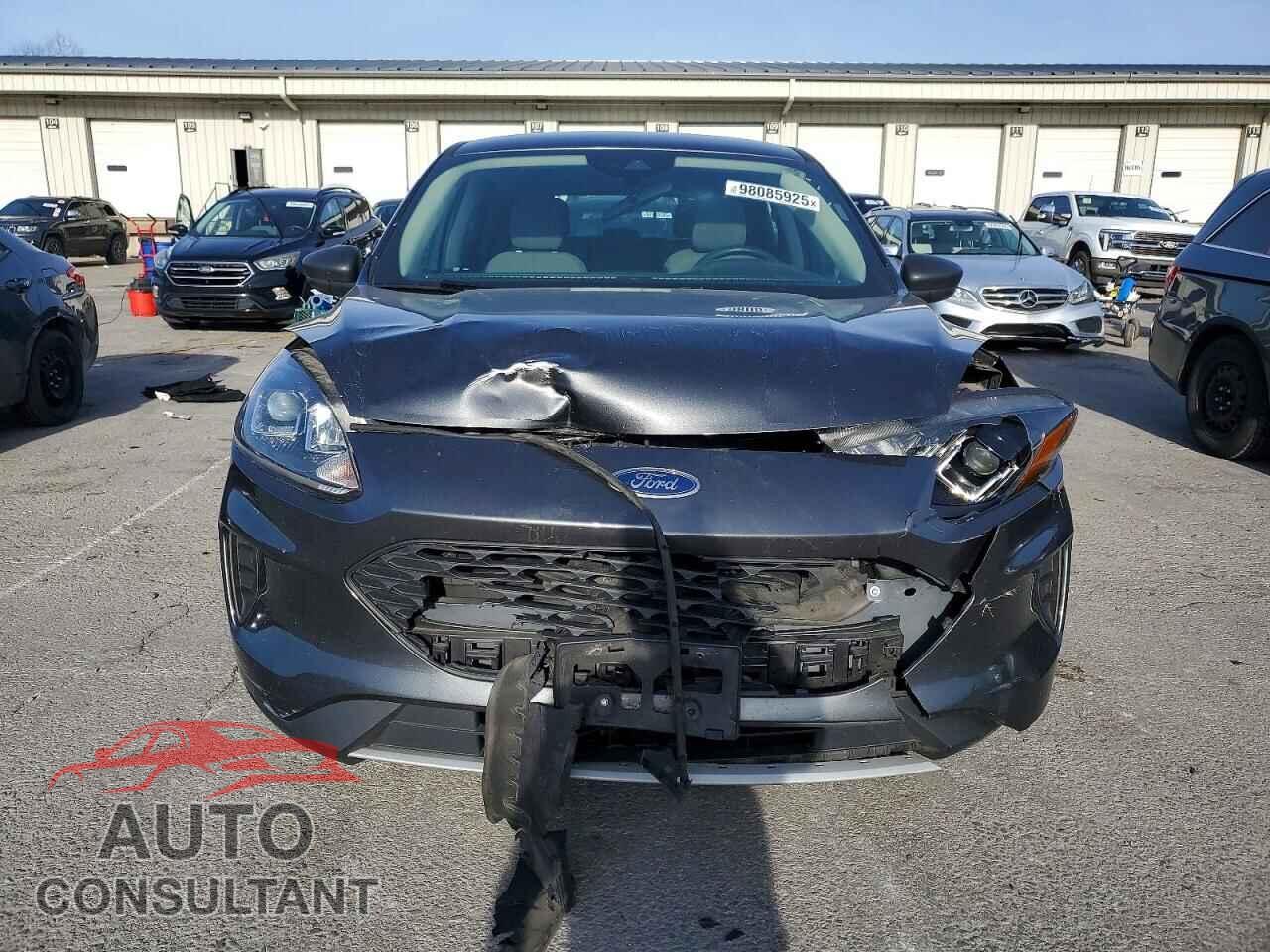 FORD ESCAPE 2020 - 1FMCU0F61LUA51108