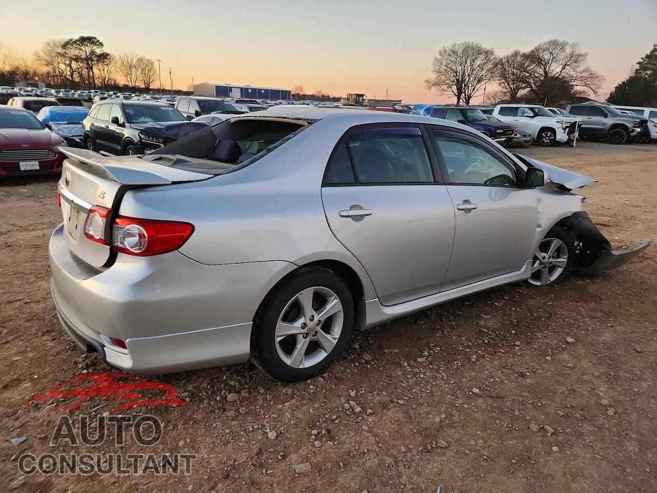 TOYOTA COROLLA 2013 - 5YFBU4EE5DP160430