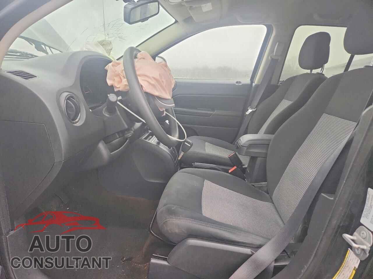 JEEP COMPASS 2016 - 1C4NJCBA2GD648081