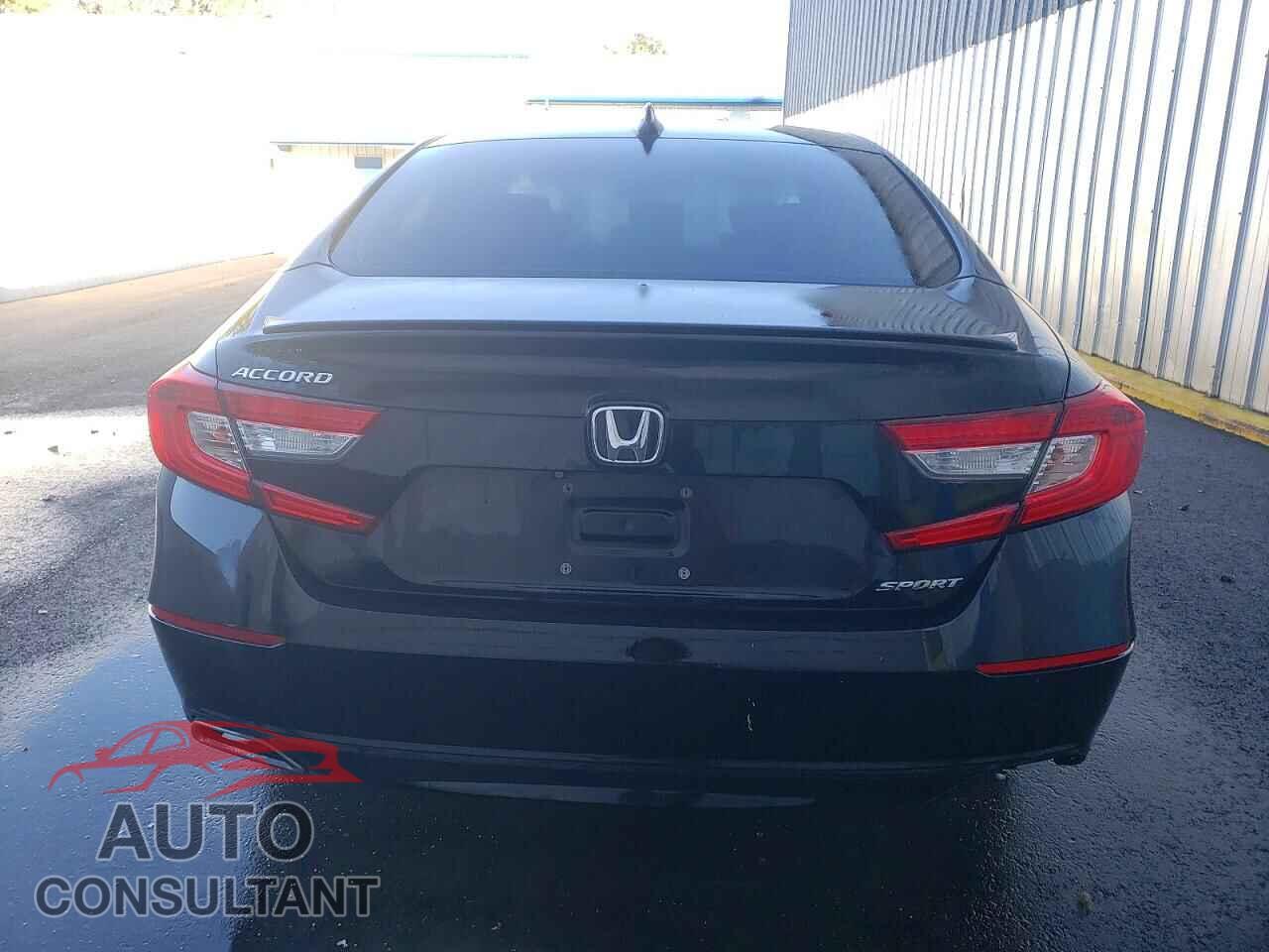 HONDA ACCORD 2018 - 1HGCV1F36JA024600