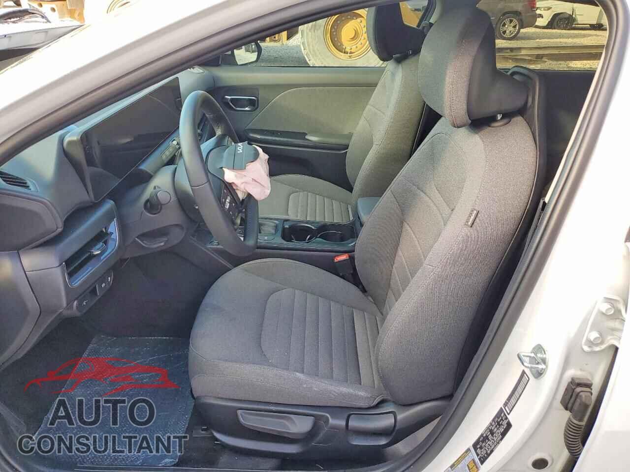 KIA K4 EX 2025 - 3KPFU4DE5SE129938