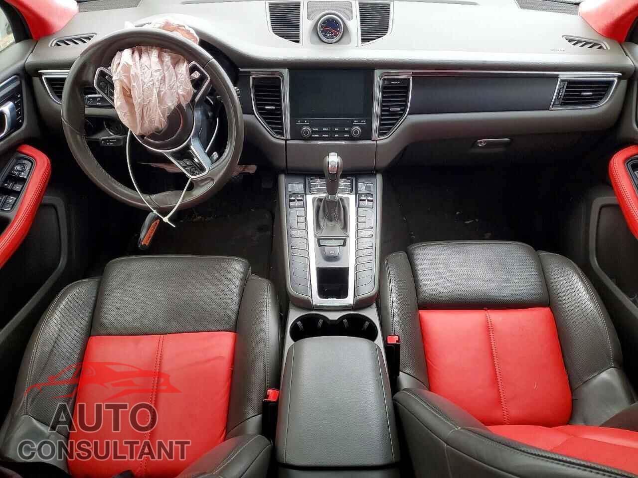 PORSCHE MACAN 2018 - WP1AA2A50JLB08964