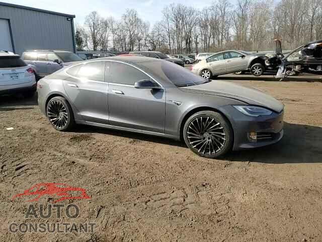 TESLA MODEL S 2019 - 5YJSA1E46KF336831
