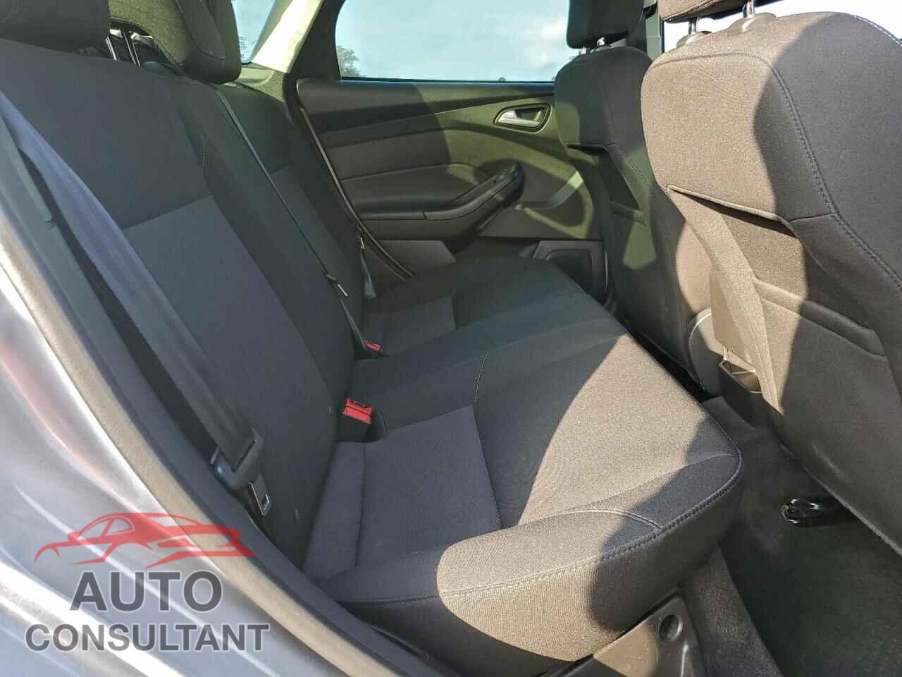 FORD FOCUS 2017 - 1FADP3H2XHL337909