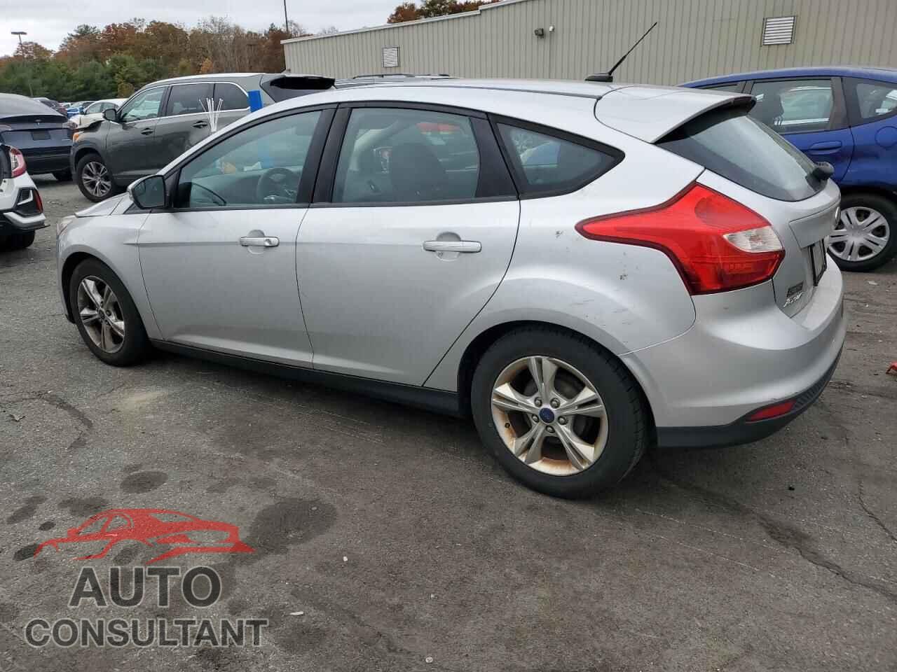 FORD FOCUS 2014 - 1FADP3K22EL333552