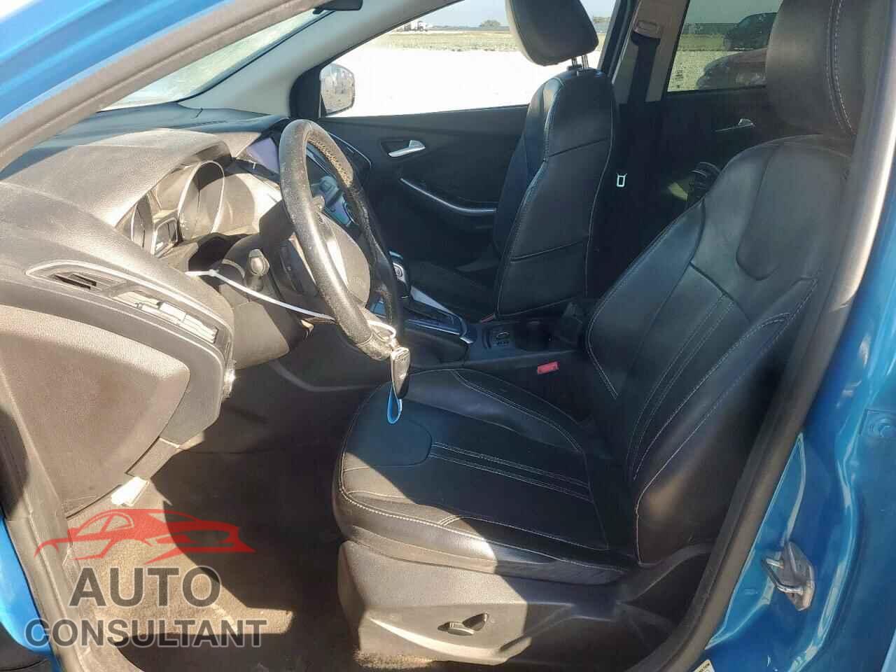 FORD FOCUS 2014 - 1FADP3N29EL440187