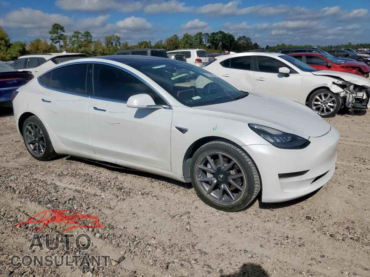 TESLA MODEL 3 2020 - 5YJ3E1EA7LF740415