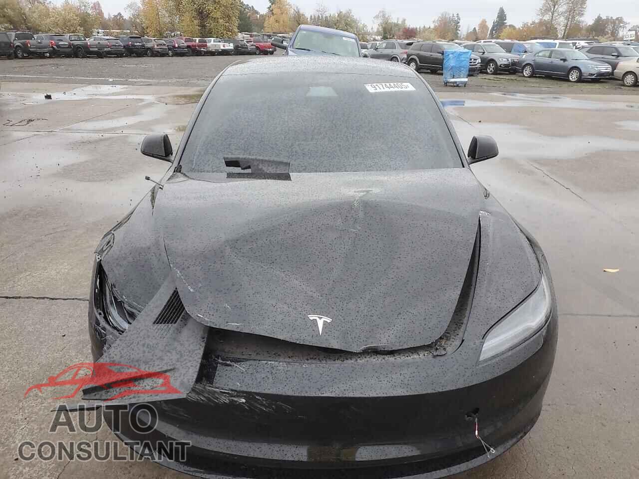 TESLA MODEL 3 2024 - 5YJ3E1EB5RF756422