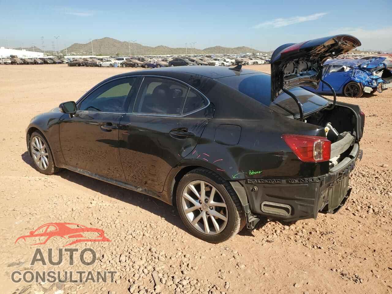 LEXUS IS 2011 - JTHBF5C27B5149723