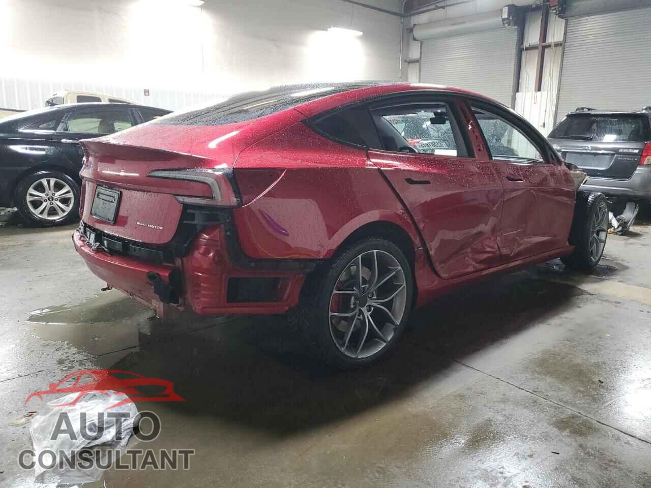TESLA MODEL 3 2024 - 5YJ3E1EB6RF821083