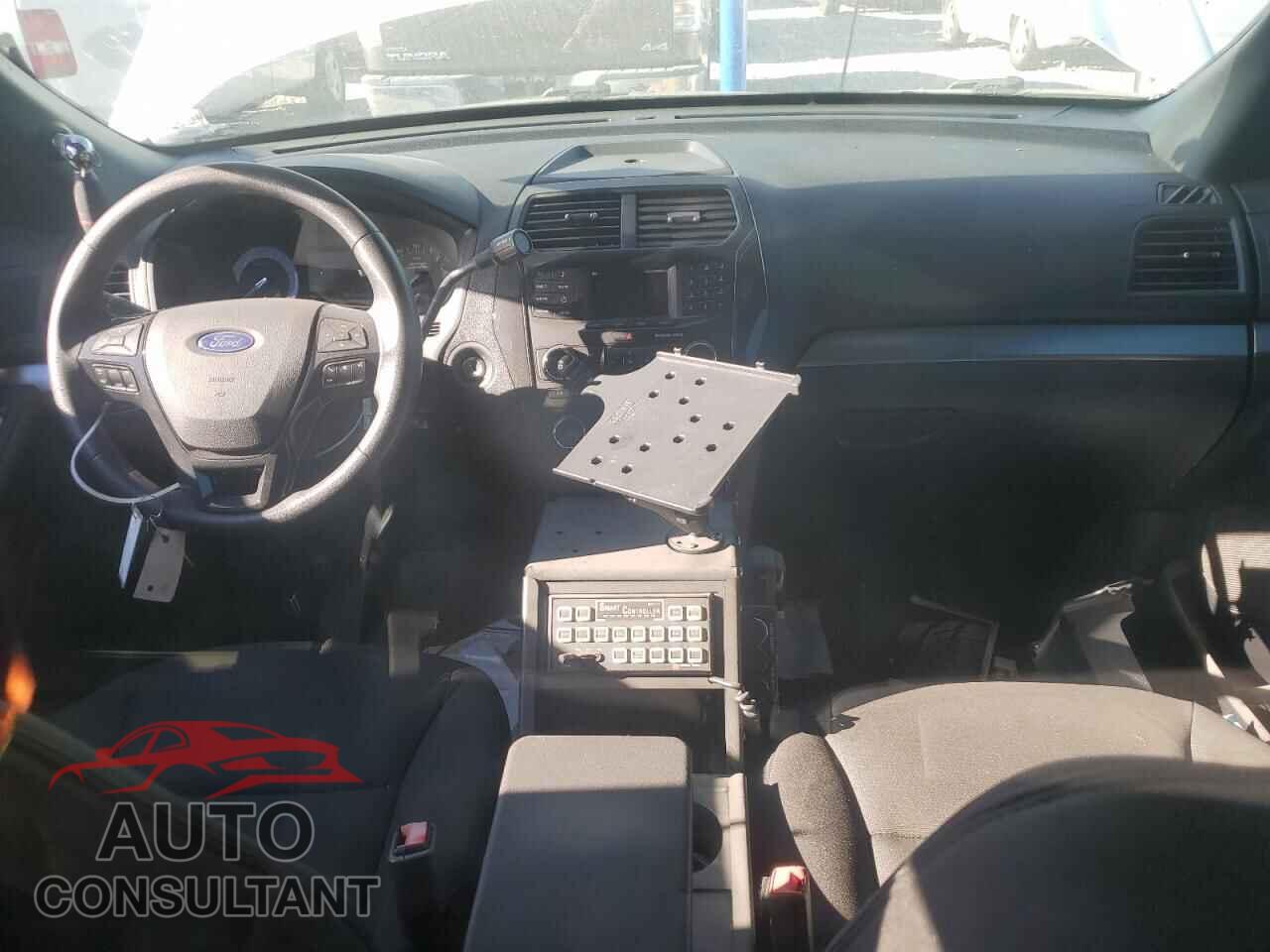 FORD EXPLORER 2017 - 1FM5K8AR1HGC57016