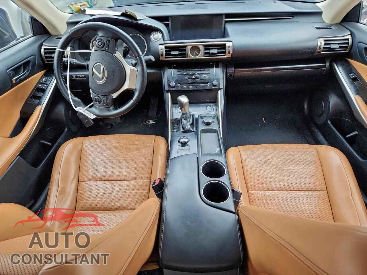 LEXUS IS 2014 - JTHCF1D21E5008694