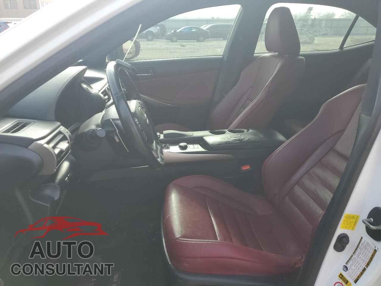 LEXUS IS 2015 - JTHBF1D26F5052123