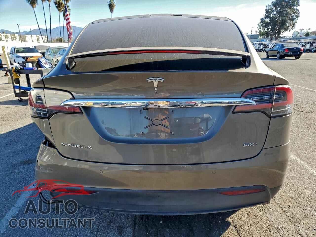 TESLA MODEL X 2016 - 5YJXCBE24GF005449