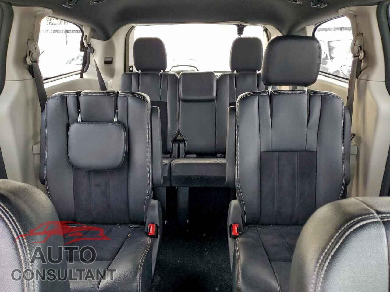 DODGE CARAVAN 2015 - 2C4RDGBG8FR722670