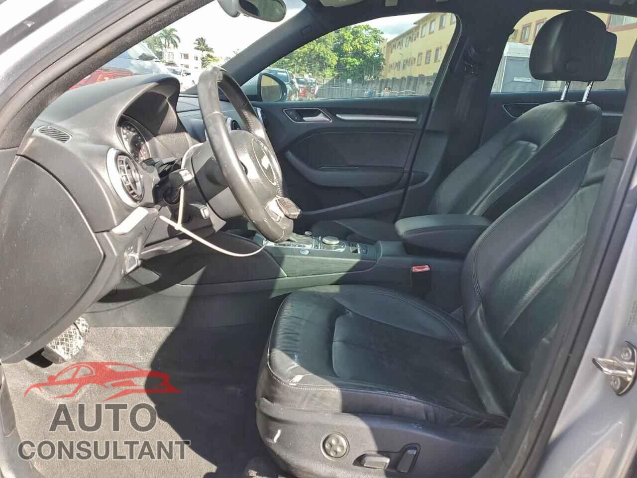 AUDI A3 2016 - WAUA7GFF8G1019319