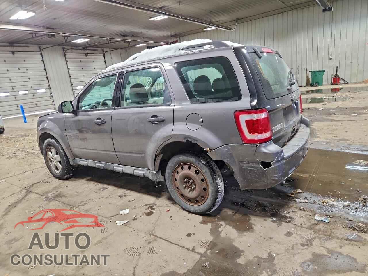 FORD ESCAPE 2011 - 1FMCU9C76BKB75323