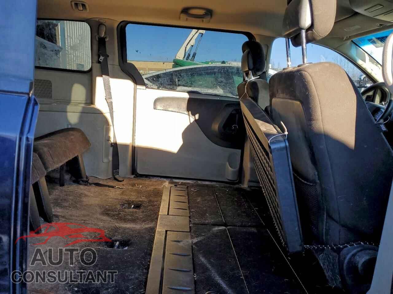 DODGE CARAVAN 2011 - 2D4RN4DG8BR728295