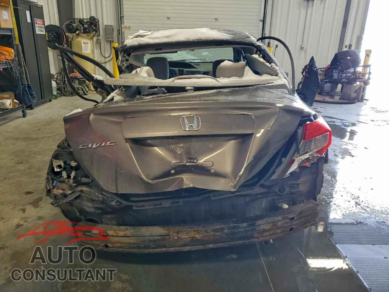 HONDA CIVIC 2012 - 2HGFB2F47CH017258