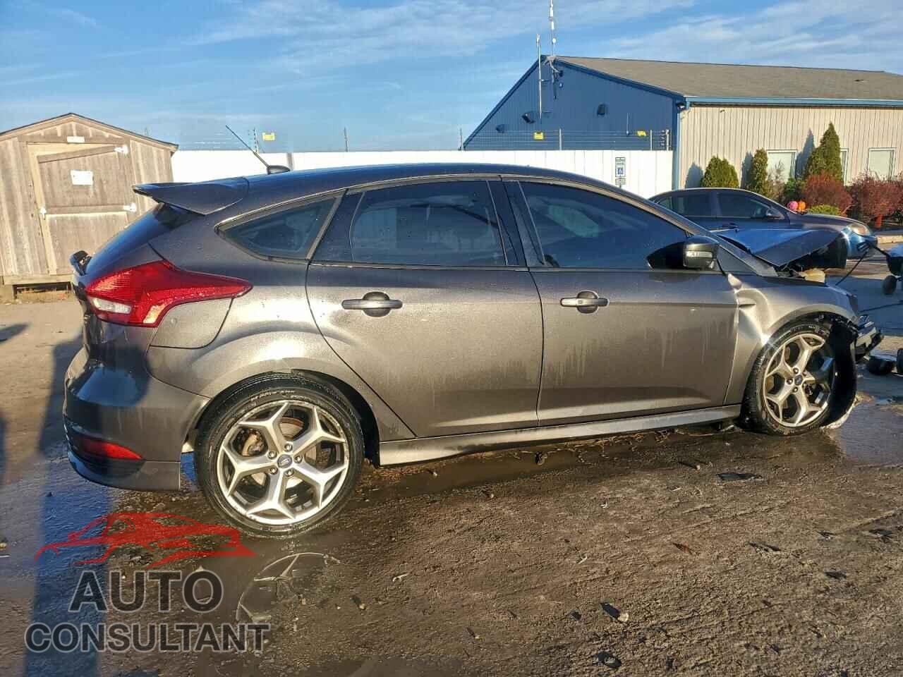 FORD FOCUS 2016 - 1FADP3L90GL323763