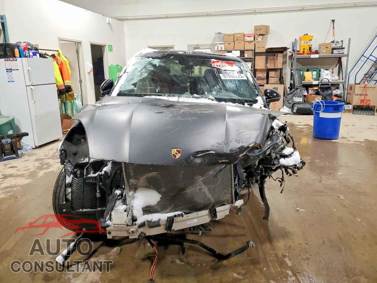PORSCHE CAYENNE 2019 - WP1AA2AY3KDA10307
