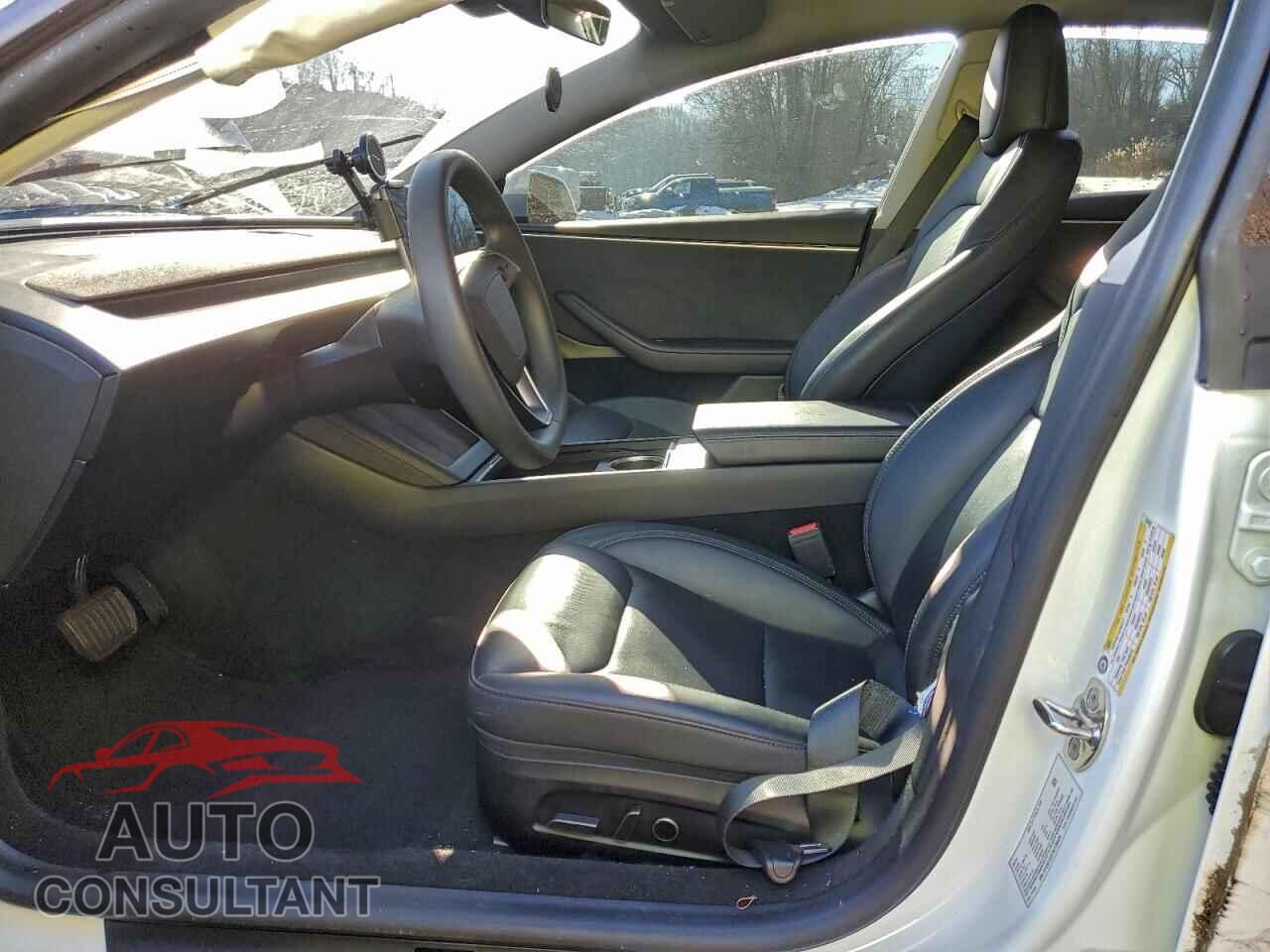 TESLA MODEL 3 2024 - 5YJ3E1EB7RF796405