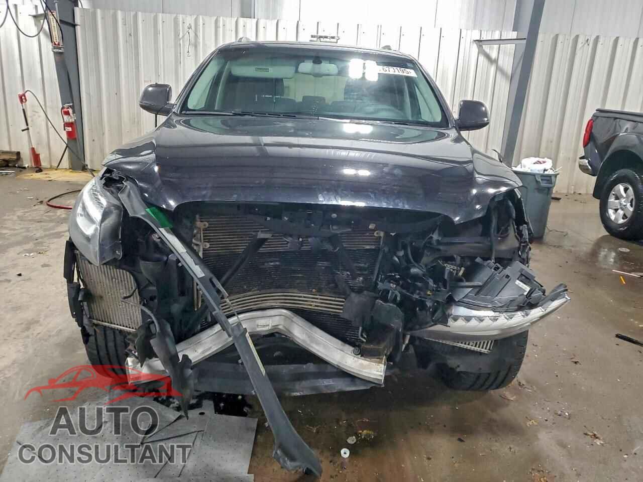 AUDI Q7 2012 - WA1VMAFE8CD000449