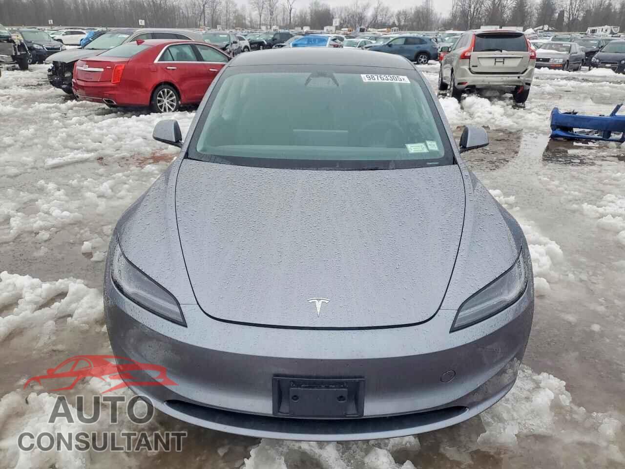 TESLA MODEL 3 2025 - 5YJ3E1EB0SF974872