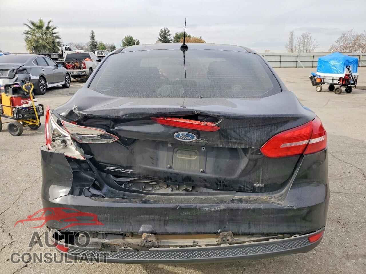 FORD FOCUS 2018 - 1FADP3F25JL315440